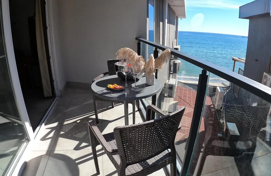 Sun Hotel By En Vie Beach (Adults Only)-1